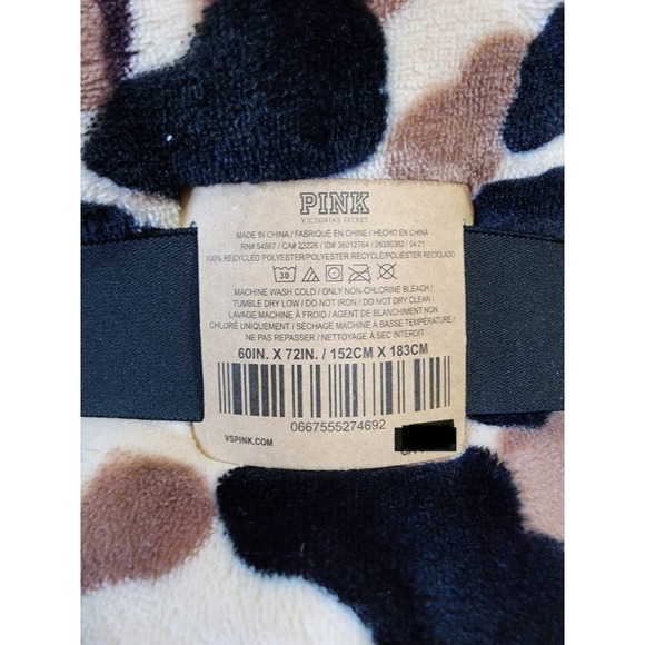 Victoria's Secret PINK Leopard Print Black Sherpa Blanket 60 in by 72 in NEW - Picture 5 of 9